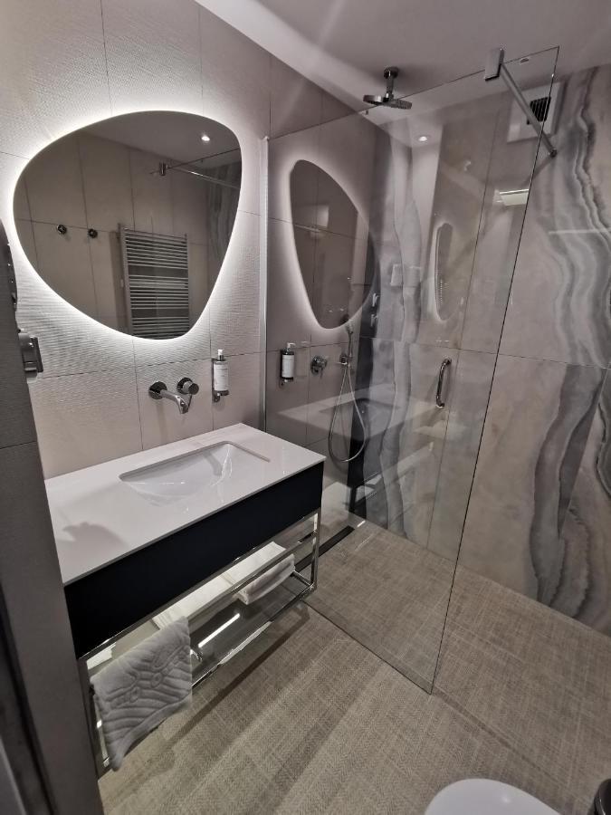 Zhong Hua Hotel Sopot